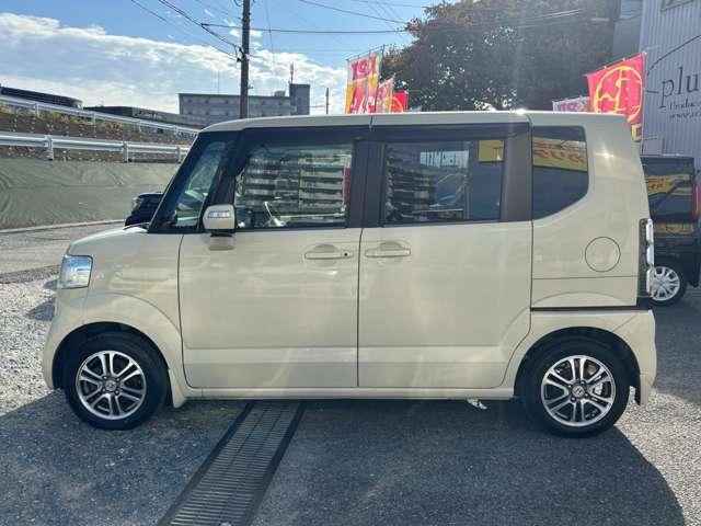 Ｎ－ＢＯＸ Ｇ・ターボパッケージ　フルセグナビ　ＣＤ　ＤＶＤ　ラジオ　Ｂｌｕｅｔｏｏｔｈ　バックカメラ　ＥＴＣ　クルーズコントロール　両側電動スライドドア　オートエアコン　プッシュスタート　スマートキー（7枚目）