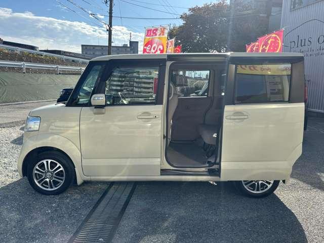 Ｎ－ＢＯＸ Ｇ・ターボパッケージ　フルセグナビ　ＣＤ　ＤＶＤ　ラジオ　Ｂｌｕｅｔｏｏｔｈ　バックカメラ　ＥＴＣ　クルーズコントロール　両側電動スライドドア　オートエアコン　プッシュスタート　スマートキー（8枚目）