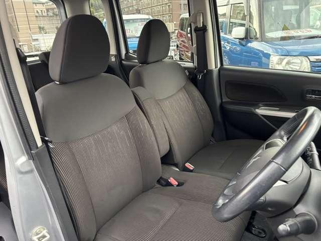 楽しい嬉しい納車式の写真です！お客様の笑顔が私達の元気の源です！！