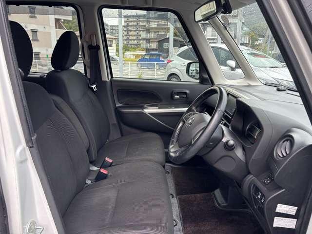 楽しい嬉しい納車式の写真です！お客様の笑顔が私達の元気の源です！！