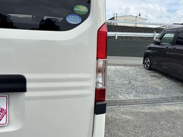 N-VAN G・ホンダセンシング 前後誤発進抑制機能 レーンキープ スライドドア パワーウインド アダプティブクルコン キーレスキー パワステ フルオートエアコン ETC車載器 運転席エアバッグ ABS 横滑防止装置 iストップ(20枚目)