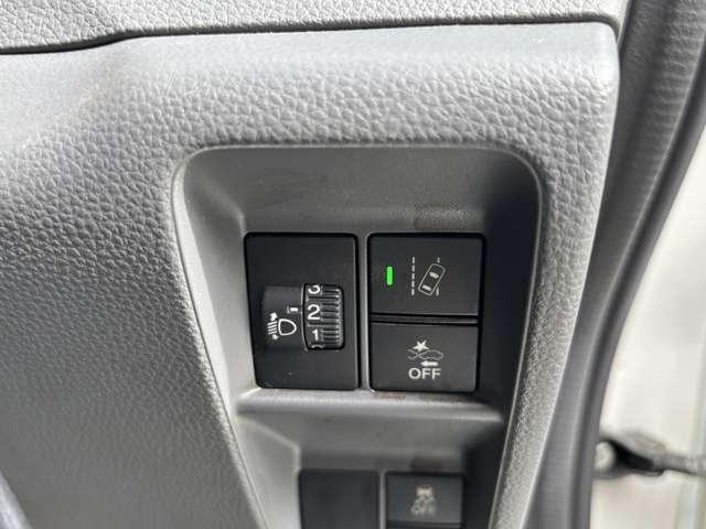 N-VAN G・ホンダセンシング 前後誤発進抑制機能 レーンキープ スライドドア パワーウインド アダプティブクルコン キーレスキー パワステ フルオートエアコン ETC車載器 運転席エアバッグ ABS 横滑防止装置 iストップ(33枚目)