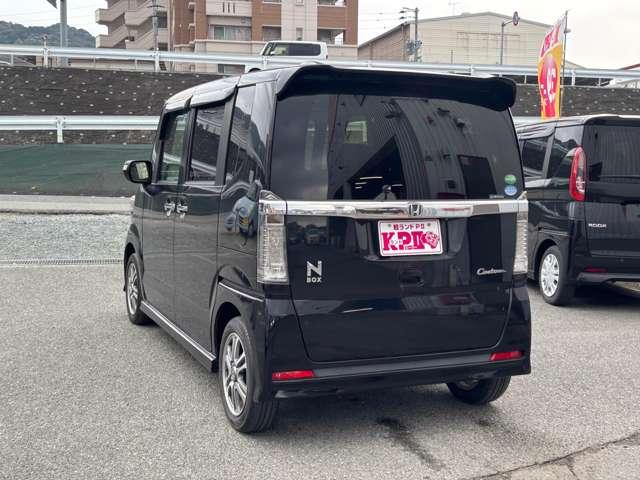 Ｎ－ＢＯＸカスタム Ｇ・Ｌパッケージ　衝突被害軽減ブレーキ　横滑り防止機能　両側スライドドア左側電動　アイドリングストップ　オートエアコン　プッシュスタート　スマートキー（11枚目）