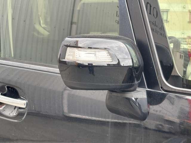 Ｎ－ＢＯＸカスタム Ｇ・Ｌパッケージ　衝突被害軽減ブレーキ　横滑り防止機能　両側スライドドア左側電動　アイドリングストップ　オートエアコン　プッシュスタート　スマートキー（24枚目）