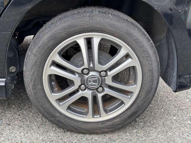 Ｎ－ＢＯＸカスタム Ｇ・Ｌパッケージ　衝突被害軽減ブレーキ　横滑り防止機能　両側スライドドア左側電動　アイドリングストップ　オートエアコン　プッシュスタート　スマートキー（30枚目）