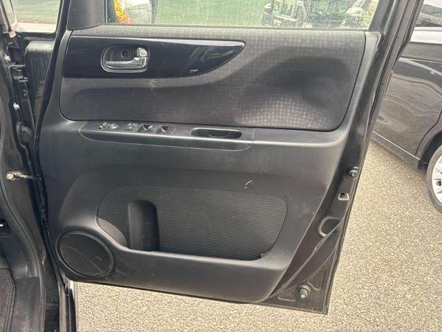 Ｎ－ＢＯＸカスタム Ｇ・Ｌパッケージ　衝突被害軽減ブレーキ　横滑り防止機能　両側スライドドア左側電動　アイドリングストップ　オートエアコン　プッシュスタート　スマートキー（47枚目）