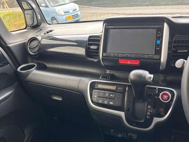 Ｎ－ＢＯＸカスタム Ｇ・Ｌパッケージ　衝突被害軽減ブレーキ　横滑り防止機能　両側スライドドア左側電動　アイドリングストップ　オートエアコン　プッシュスタート　スマートキー（62枚目）