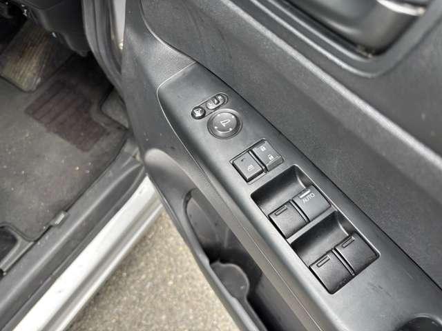 Ｎ－ＢＯＸ Ｇ・Ｌパッケージ　ディスプレイオーディオ　バックカメラ　ＥＴＣ　両側スライドドア左側電動　横滑り防止機能　アイドリングストップ　オートエアコン　プッシュスタート　スマートキー（46枚目）