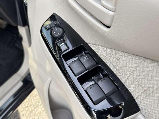 �j�����h�o�h�h�͒n��ő勉�̌y�����Ԃ̒��ÎԐ��X�I�݌ɑ䐔�P�Q�O��I�[�o�[�I�I�[�����[�J�[���ÎԂ����ĐG���đI�ׂ܂��I���i�͑��X�����O�꒲�����Ă���܂��I�����Ȉ�䂪�����ɂ���܂��I