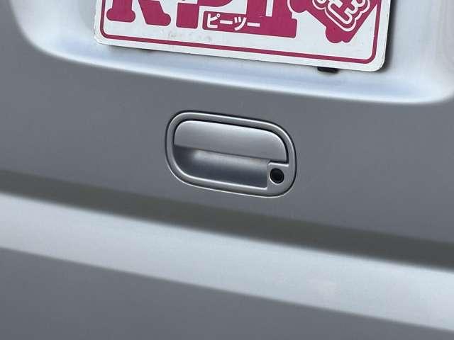 �j�����h�o�h�h�ł͏����X�^�b�t�ݐЂ��Ă���܂��̂ŁA��l�ŕs���ȏ����̂��q�l�ɂ����S�ł���