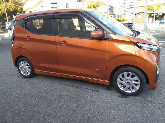 デイズ ハイウェイスター　Ｘ　ＣＤデッキ　衝突被害軽減ブレーキ　横滑り防止機能　オートエアコン　プッシュスタート　スマートキー（7枚目）