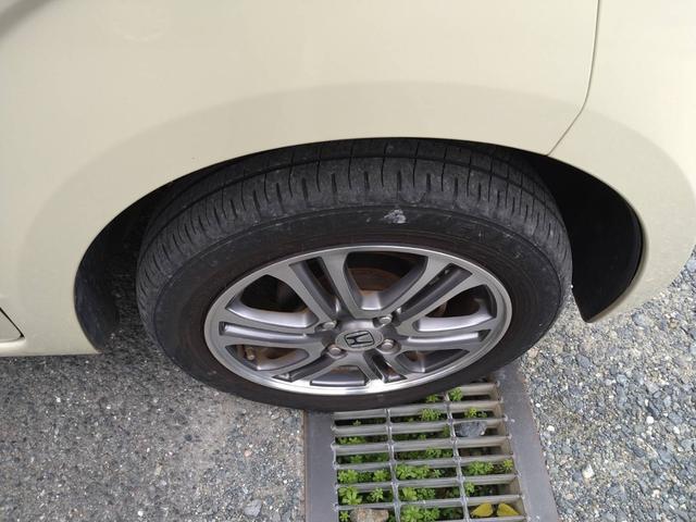 Ｎ－ＢＯＸ Ｇ　ＳＳパッケージ　フルセグナビ　ＣＤ　ＤＶＤ　ラジオ　Ｂｌｕｅｔｏｏｔｈ　バックカメラ　両側電動スライドドア　オートエアコン　プッシュスタート　スマートキー（18枚目）