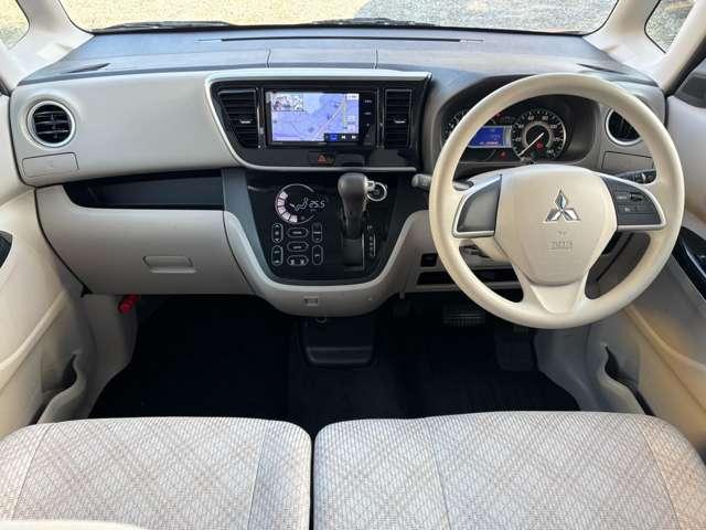 �j�����h�o�h�h�ł͏����X�^�b�t�ݐЂ��Ă���܂��̂ŁA��l�ŕs���ȏ����̂��q�l�ɂ����S�ł���