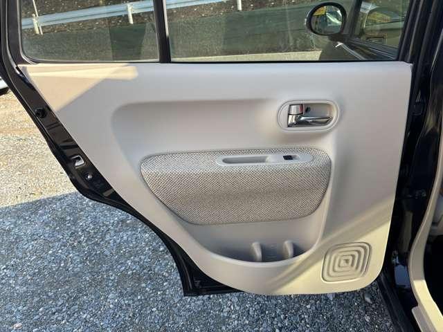 アルトラパン X フルセグナビ CD DVD ラジオ Bluetooth シートヒーター 衝突被害軽減ブレーキ 横滑り防止機能 アイドリングストップ オートエアコン プッシュスタート スマートキー(46枚目)