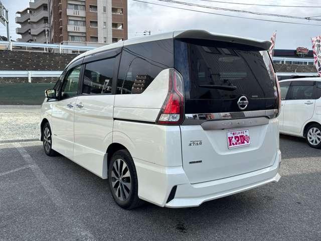 セレナ ハイウェイスター　Ｖセレクション　フルセグナビＣＤＤＶＤラジオバックカメラドライブレコーダーＥＴＣ両側電動スライドドア横滑り防止機能オートエアコンプッシュスタートスマートキー（9枚目）