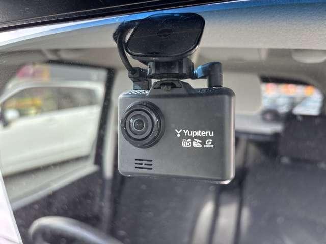 �����X�̍ۂɂ͔F��A�����i�R�O�O�O�O�~�j�����Q���������I