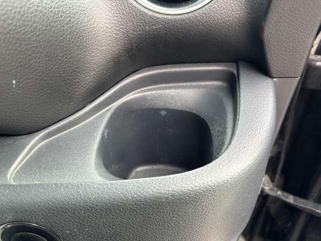 �j�����h�o�h�h�ł͏����X�^�b�t�ݐЂ��Ă���܂��̂ŁA��l�ŕs���ȏ����̂��q�l�ɂ����S�ł���