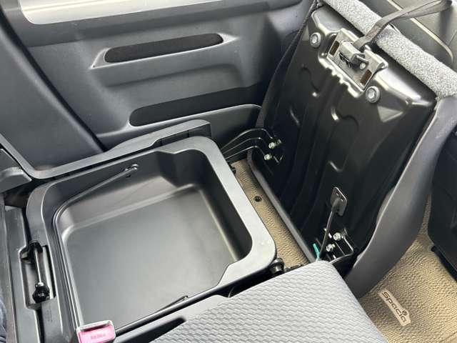 スペーシア Xリミテッド フルセグナビCDDVDラジオBluetoothバックカメラ両側電動スライドドアシートヒーターアイドリングストップ横滑り防止機能衝突被害軽減ブレーキオートエアコンプッシュスタートスマートキー(53枚目)