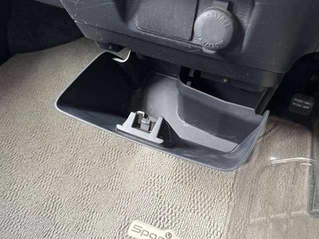 スペーシア Xリミテッド フルセグナビCDDVDラジオBluetoothバックカメラ両側電動スライドドアシートヒーターアイドリングストップ横滑り防止機能衝突被害軽減ブレーキオートエアコンプッシュスタートスマートキー(56枚目)