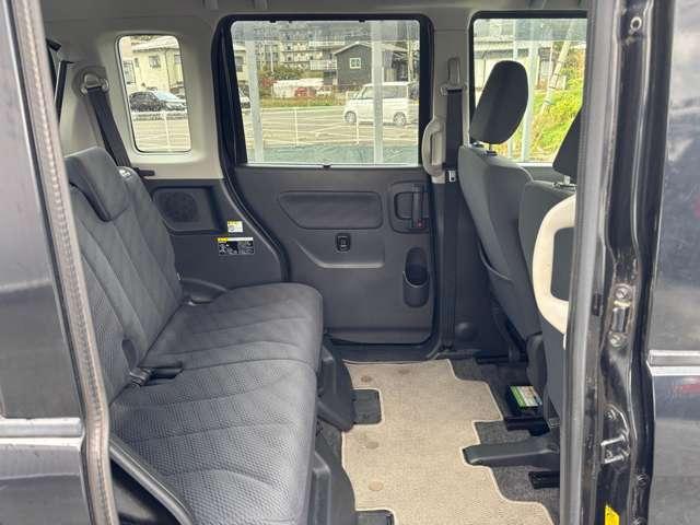 スペーシア Xリミテッド フルセグナビCDDVDラジオBluetoothバックカメラ両側電動スライドドアシートヒーターアイドリングストップ横滑り防止機能衝突被害軽減ブレーキオートエアコンプッシュスタートスマートキー(63枚目)