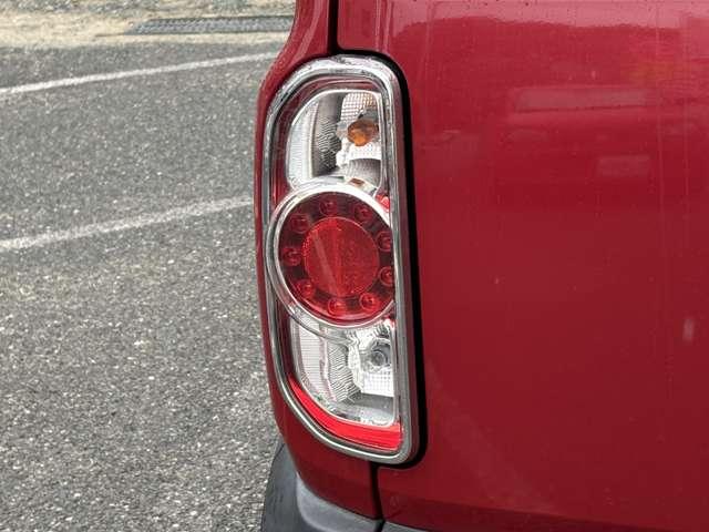 ハスラー Ｇ　ワンセグナビ　ＣＤ　ＤＶＤ　ラジオ　Ｂｌｕｅｔｏｏｔｈ　ＥＴＣ　シートヒーター　衝突被害軽減ブレーキ　横滑り防止機能　アイドリングストップ　オートエアコン　プッシュスタート　スマートキー（16枚目）