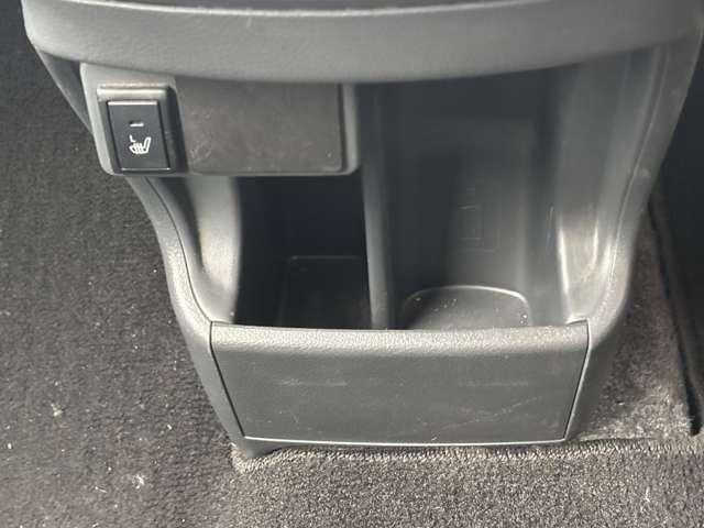 ハスラー Ｇ　ワンセグナビ　ＣＤ　ＤＶＤ　ラジオ　Ｂｌｕｅｔｏｏｔｈ　ＥＴＣ　シートヒーター　衝突被害軽減ブレーキ　横滑り防止機能　アイドリングストップ　オートエアコン　プッシュスタート　スマートキー（51枚目）