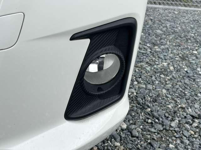 デイズ ハイウェイスター　Ｇ　フルセグナビ　ＣＤ　ＤＶＤ　Ｂｌｕｅｔｏｏｔｈ　アラウンドビューモニター　ＥＴＣ　衝突被害軽減ブレーキ　横滑り防止機能　オートハイビーム　アイドリングストップオートエアコンプッシュスタートスマートキー（16枚目）