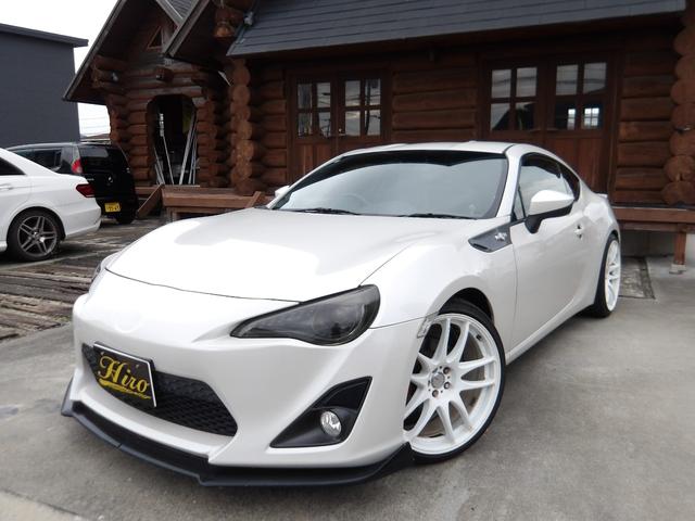 ８６ ＧＴリミテッド　ＳＤナビ＆フルセグＴＶ＆ＣＤ・ＤＶＤ再生・Ｂｌｕｅｔｏｏｔｈ対応・社外エアロ・ＴＲＤレッドキャリパー・ＢＬＩＴＺ車高調・ＨＫＳマフラー・社外１９インチＡＷ・ＥＴＣ・ドライブレコーダー・定期点検記録簿（2枚目）