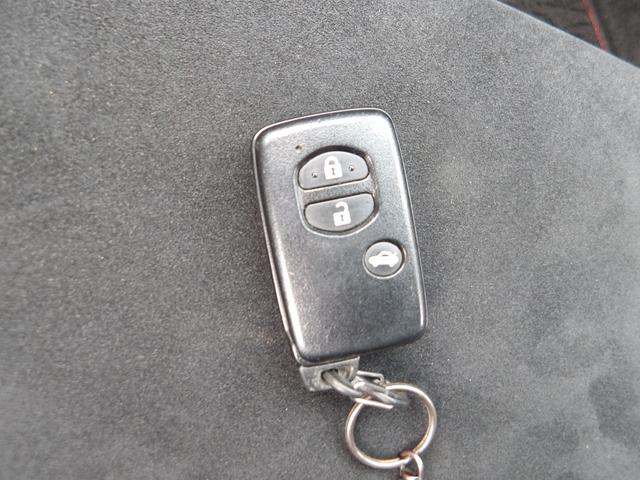 ８６ ＧＴリミテッド　ＳＤナビ＆フルセグＴＶ＆ＣＤ・ＤＶＤ再生・Ｂｌｕｅｔｏｏｔｈ対応・社外エアロ・ＴＲＤレッドキャリパー・ＢＬＩＴＺ車高調・ＨＫＳマフラー・社外１９インチＡＷ・ＥＴＣ・ドライブレコーダー・定期点検記録簿（67枚目）