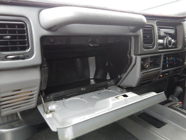 ランドクルーザープラド SXワイドリミテッド メモリアルパッケージ 1ナンバー登録・5人乗り・リフトアップ・社外15インチアルミホイール・ヨコハマM/Tタイヤ・黒レザーシートカバー・ETC付き(39枚目)