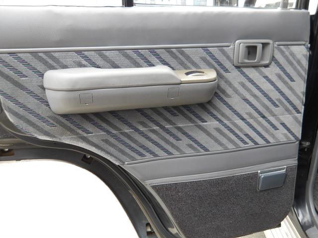 ランドクルーザープラド SXワイドリミテッド メモリアルパッケージ 1ナンバー登録・5人乗り・リフトアップ・社外15インチアルミホイール・ヨコハマM/Tタイヤ・黒レザーシートカバー・ETC付き(49枚目)