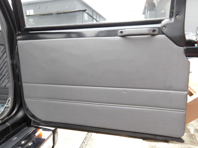 ランドクルーザープラド SXワイドリミテッド メモリアルパッケージ 1ナンバー登録・5人乗り・リフトアップ・社外15インチアルミホイール・ヨコハマM/Tタイヤ・黒レザーシートカバー・ETC付き(53枚目)