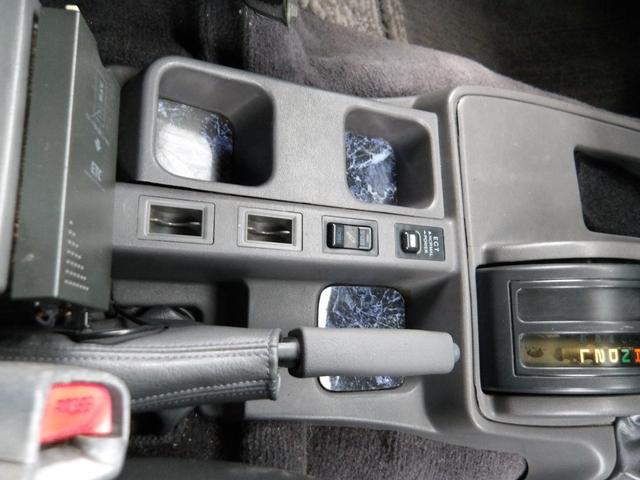 ランドクルーザープラド SXワイドリミテッド メモリアルパッケージ 1ナンバー登録・5人乗り・リフトアップ・社外15インチアルミホイール・ヨコハマM/Tタイヤ・黒レザーシートカバー・ETC付き(63枚目)