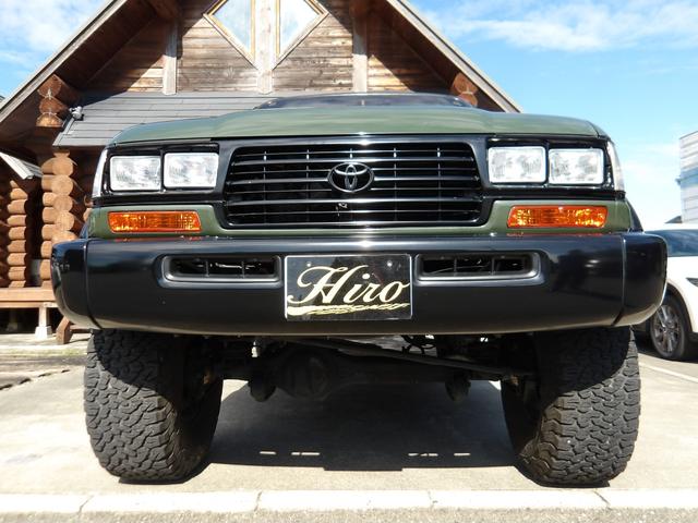 ランドクルーザー80 VXリミテッド 1ナンバー登録・サンルーフ・社外足廻りリフトアップ・HDDナビ&フルセグTV・DVD再生・Bluetooth対応・バックカメラ・角目4灯仕様LEDヘッドライト・社外アルミホイール・M/Tタイヤ・ETC(16枚目)