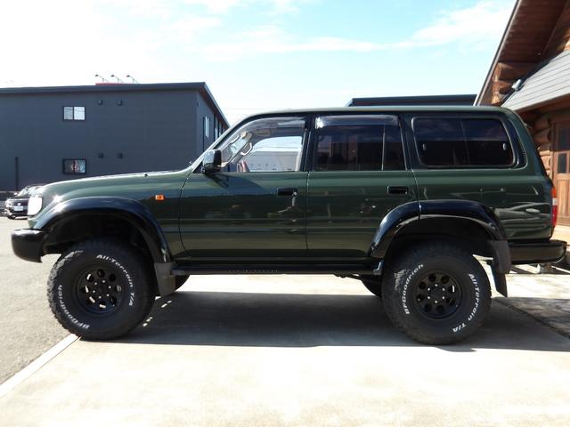 ランドクルーザー80 VXリミテッド 1ナンバー登録・サンルーフ・社外足廻りリフトアップ・HDDナビ&フルセグTV・DVD再生・Bluetooth対応・バックカメラ・角目4灯仕様LEDヘッドライト・社外アルミホイール・M/Tタイヤ・ETC(19枚目)