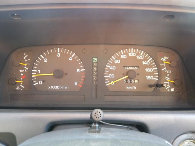 ランドクルーザー80 VXリミテッド 1ナンバー登録・サンルーフ・社外足廻りリフトアップ・HDDナビ&フルセグTV・DVD再生・Bluetooth対応・バックカメラ・角目4灯仕様LEDヘッドライト・社外アルミホイール・M/Tタイヤ・ETC(31枚目)