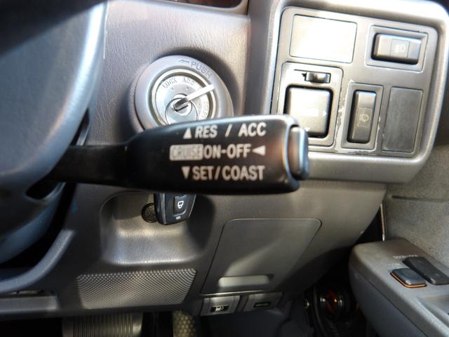 ランドクルーザー80 VXリミテッド 1ナンバー登録・サンルーフ・社外足廻りリフトアップ・HDDナビ&フルセグTV・DVD再生・Bluetooth対応・バックカメラ・角目4灯仕様LEDヘッドライト・社外アルミホイール・M/Tタイヤ・ETC(34枚目)