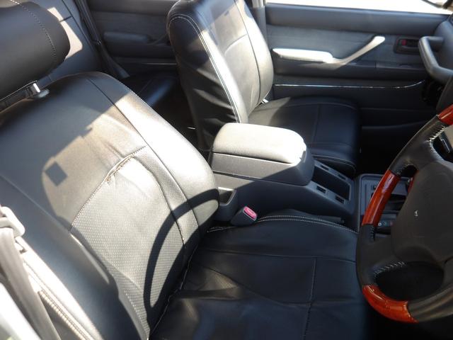 ランドクルーザー80 VXリミテッド 1ナンバー登録・サンルーフ・社外足廻りリフトアップ・HDDナビ&フルセグTV・DVD再生・Bluetooth対応・バックカメラ・角目4灯仕様LEDヘッドライト・社外アルミホイール・M/Tタイヤ・ETC(42枚目)