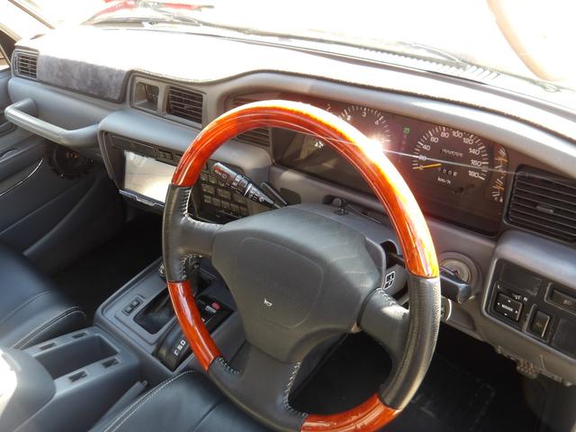 ランドクルーザー80 VXリミテッド 1ナンバー登録・サンルーフ・社外足廻りリフトアップ・HDDナビ&フルセグTV・DVD再生・Bluetooth対応・バックカメラ・角目4灯仕様LEDヘッドライト・社外アルミホイール・M/Tタイヤ・ETC(44枚目)