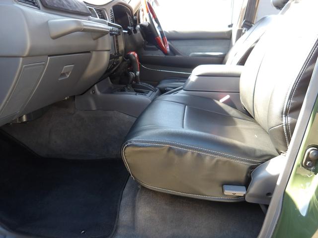 ランドクルーザー80 VXリミテッド 1ナンバー登録・サンルーフ・社外足廻りリフトアップ・HDDナビ&フルセグTV・DVD再生・Bluetooth対応・バックカメラ・角目4灯仕様LEDヘッドライト・社外アルミホイール・M/Tタイヤ・ETC(45枚目)