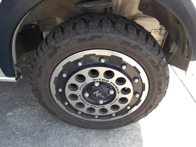 NV100クリッパーバン DX ワンオーナー・リフトアップ・メモリーナビ&フルセグTV・Bluetooth対応・バックカメラ・ルーフキャリア・荷室キャリア取り付・ドライブレコーダー・社外LEDヘッドライト・社外アルミホイール・ETC(9枚目)