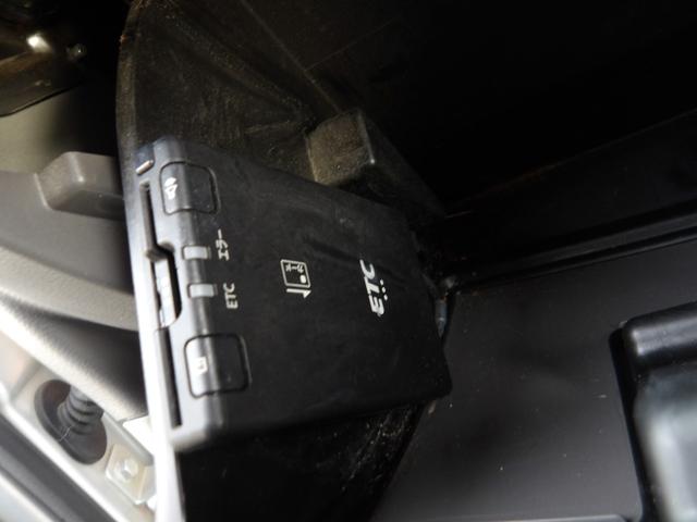 NV100クリッパーバン DX ワンオーナー・リフトアップ・メモリーナビ&フルセグTV・Bluetooth対応・バックカメラ・ルーフキャリア・荷室キャリア取り付・ドライブレコーダー・社外LEDヘッドライト・社外アルミホイール・ETC(12枚目)