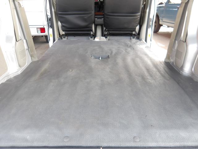 NV100クリッパーバン DX ワンオーナー・リフトアップ・メモリーナビ&フルセグTV・Bluetooth対応・バックカメラ・ルーフキャリア・荷室キャリア取り付・ドライブレコーダー・社外LEDヘッドライト・社外アルミホイール・ETC(13枚目)