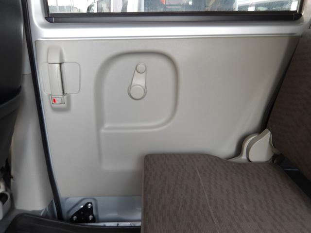 NV100クリッパーバン DX ワンオーナー・リフトアップ・メモリーナビ&フルセグTV・Bluetooth対応・バックカメラ・ルーフキャリア・荷室キャリア取り付・ドライブレコーダー・社外LEDヘッドライト・社外アルミホイール・ETC(60枚目)