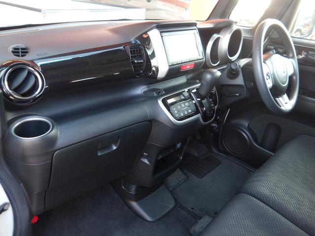 N-BOXカスタム G SSパッケージ 純正インターナビ&TV・DVD再生・Bluetooth対応・バックカメラ・ETC付き・両側パワースライドドア・ステアリングスイッチ・シティブレーキ・HIDヘッドライト・スマートキーレス(47枚目)