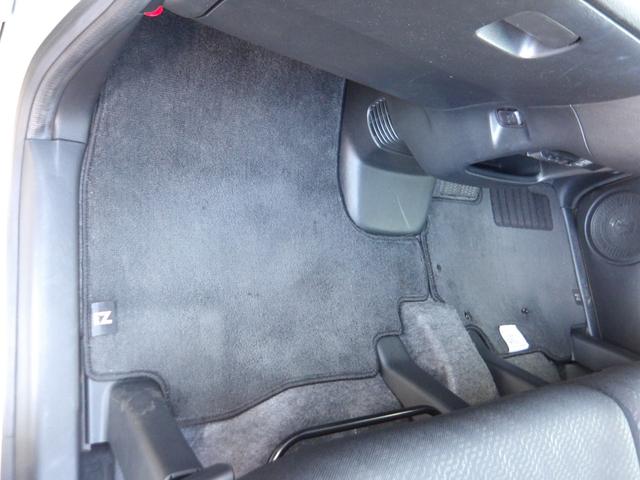 N-BOXカスタム G SSパッケージ 純正インターナビ&TV・DVD再生・Bluetooth対応・バックカメラ・ETC付き・両側パワースライドドア・ステアリングスイッチ・シティブレーキ・HIDヘッドライト・スマートキーレス(49枚目)