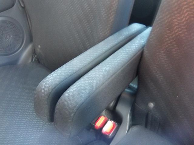 N-BOXカスタム G SSパッケージ 純正インターナビ&TV・DVD再生・Bluetooth対応・バックカメラ・ETC付き・両側パワースライドドア・ステアリングスイッチ・シティブレーキ・HIDヘッドライト・スマートキーレス(58枚目)