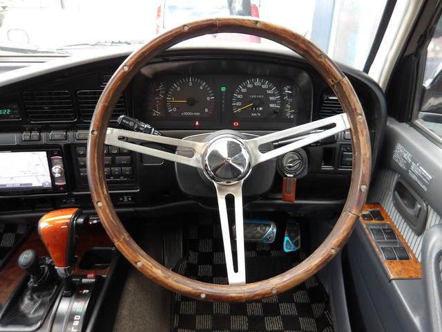 ランドクルーザー８０ ＶＸリミテッド　１ナンバー登録・サンルーフ・ＳＤナビ＆ＴＶ・ＤＶＤ再生・角目４灯仕様ＬＥＤヘッドライト・リフトアップ・社外１６インチアルミ＆ＢＦグッドリッチタイヤ・ＡＲＢバンパー・レザーシートカバー（8枚目）