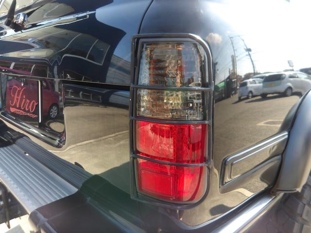 ランドクルーザー８０ ＶＸリミテッド　１ナンバー登録・サンルーフ・ＳＤナビ＆ＴＶ・ＤＶＤ再生・角目４灯仕様ＬＥＤヘッドライト・リフトアップ・社外１６インチアルミ＆ＢＦグッドリッチタイヤ・ＡＲＢバンパー・レザーシートカバー（14枚目）