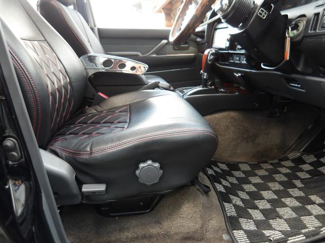 ランドクルーザー８０ ＶＸリミテッド　１ナンバー登録・サンルーフ・ＳＤナビ＆ＴＶ・ＤＶＤ再生・角目４灯仕様ＬＥＤヘッドライト・リフトアップ・社外１６インチアルミ＆ＢＦグッドリッチタイヤ・ＡＲＢバンパー・レザーシートカバー（42枚目）